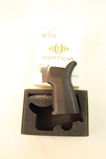 One CQG Reptilia AR pistol grip. In box.