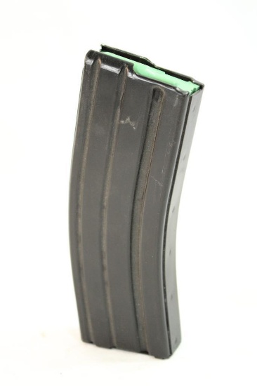 One metal AR15 , 15 rnd mag