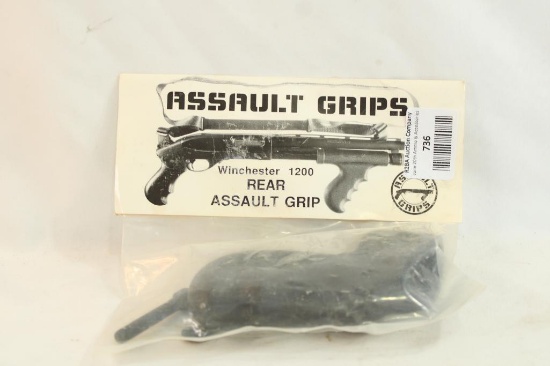 Winchester 1200 rear assault style grip, new in pkg