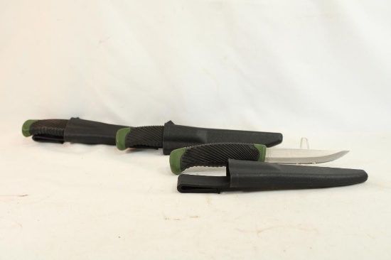 Three fixed blade knives with 4" blade and molded plastic sheaths