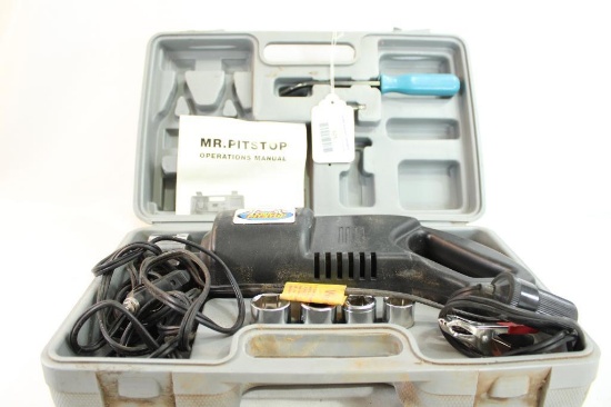 Mr. Pit Stop, roadside emergency kit in carry case