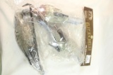 Three Lucky Dove decoys. In package.