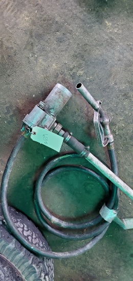 fuel pump nozzle