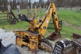 JOHNE DEERE 800 SL BACKHOE ATTACHMENT