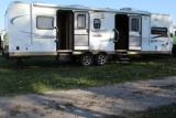 2012 32ft Flagstaff camper