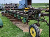 7 Bottem John Deere Plow