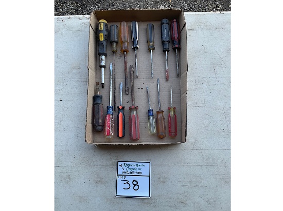 Assorted Small Screwdrivers