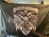 HARLEY DAVIDSON  FLAGS