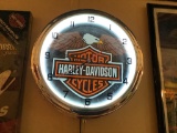 HARLEY DAVIDSON LIGHTED WALL CLOCK