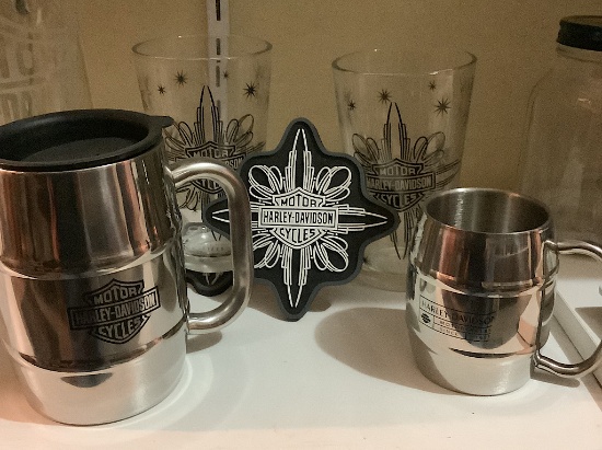 HARLEY DAVIDSON GLASSES WITH COASTERS AND METAL CUPS