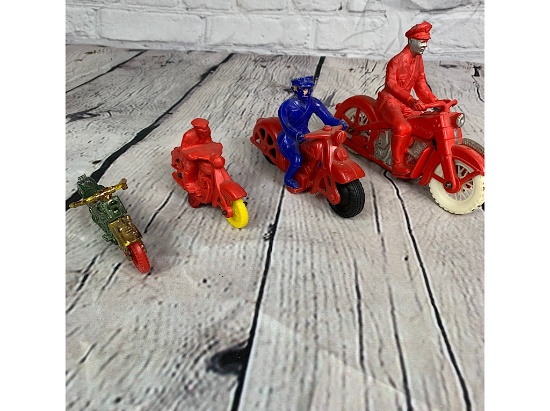 MOTORCYCLES PLASTIC TOYS SET OF 4