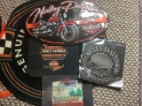 HARLEY DAVIDSON METAL SIGN AND MOUSE PAD