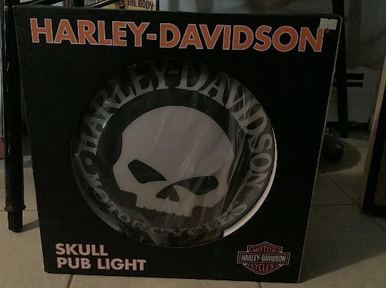 HARLEY DAVIDSON PUB LIGHT IN BOX