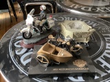 HARLEY DAVIDSON POLICE FIGURINE, 1933 MOTORCYCLE AND SIDECAR, CANDLE HOLDER