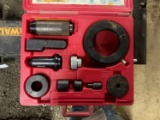 FORD ESSENTIAL SERVICE SET