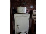 GENERAL ELECTRIC ICE CHEST
