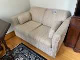 LOVE SEAT