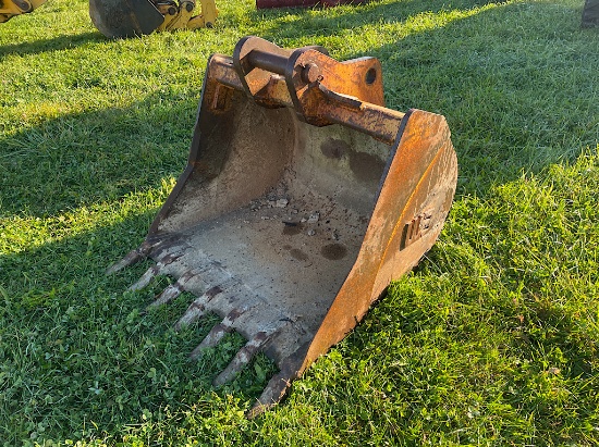 36” WERK BRAU BACKHOE BUCKET