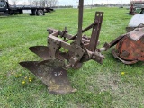 2 BOTTOM PLOW