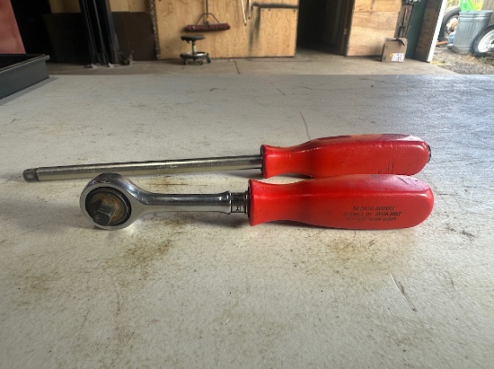 SNAP-ON TM741R 1/4” DRIVE RATCHET/ SNAP-ON 1/4” BIT DRIVER