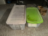2 TOTES APPAREL AND PAPER PRODUCTS