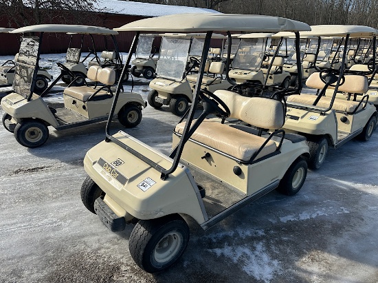 2001 CLUB CAR GOLF CART (60)
