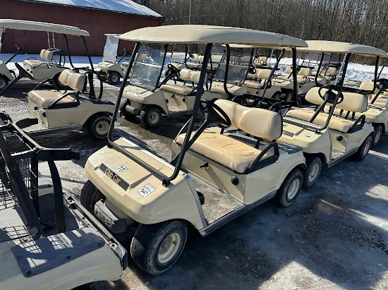 2000 CLUB CAR GOLF CART (76)