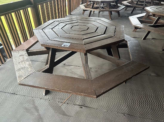 5' OCTAGONAL PICNIC TABLE