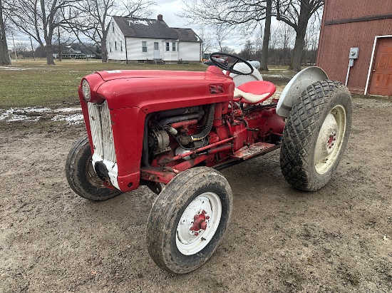 FORD 800 SERIES TRACTOR