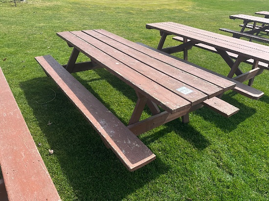8' WOODEN PICNIC TABLE