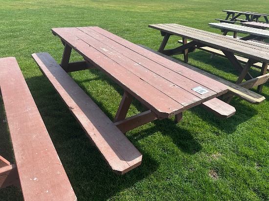 8' WOODEN PICNIC TABLE