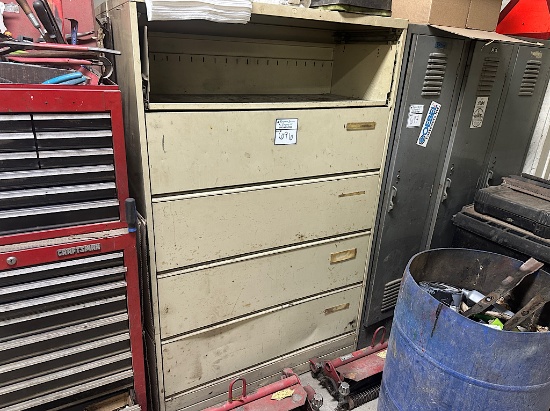 PARTS CABINET
