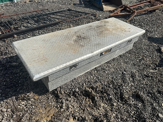 TRACTOR SUPPLY TOOLBOX