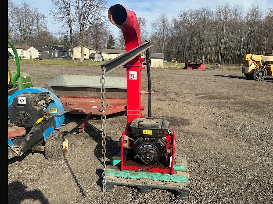 GIANT VAC LEAF VAC
