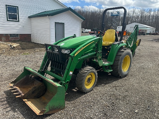 JOHN DEERE 3320