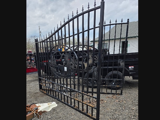 20 FT Bifold Gates