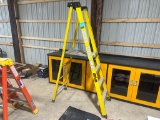 ROCKY RIVER 4' FIBERGLASS LADDER