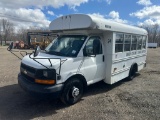 2006 CHEVROLET EXPRESS 20 PASSENGER BUS