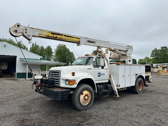 1997 FORD F SERIES SERVICE TRUCK