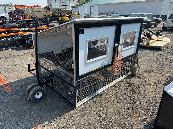 MOBILE CHICKEN COOP