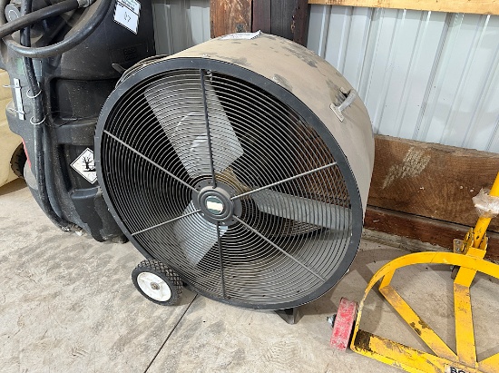 DAYTON 30" BARREL FAN