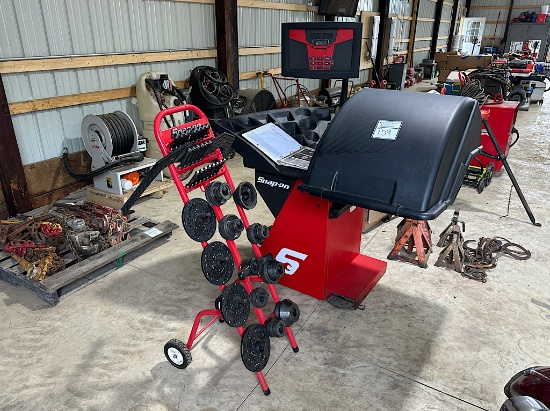 SNAP-ON TIRE BALANCER
