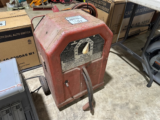 LINCOLN AC-225 ARC WELDER