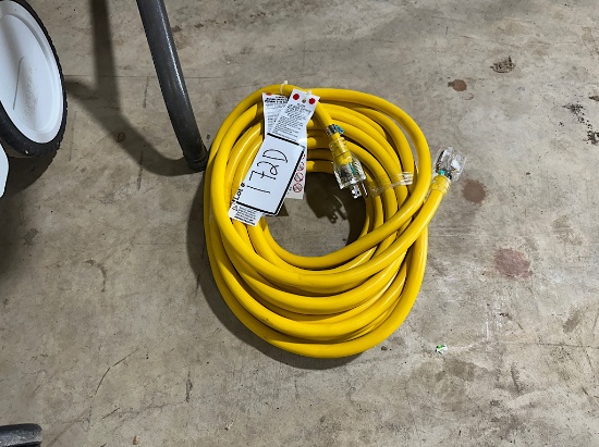 HEAVY DUTY EXTENSION CORD