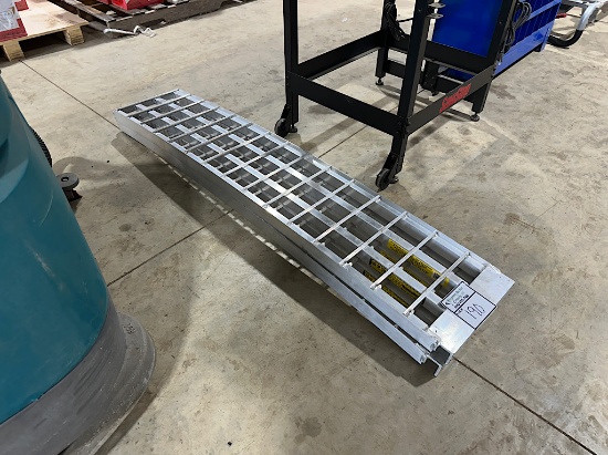 (2) ALUMINUM RAMPS