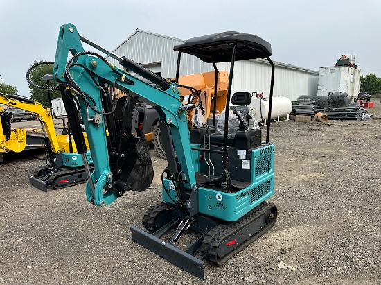 DIGMASTER DM200 MINI EXCAVATOR