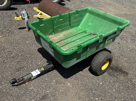 JOHN DEERE DUMP CART