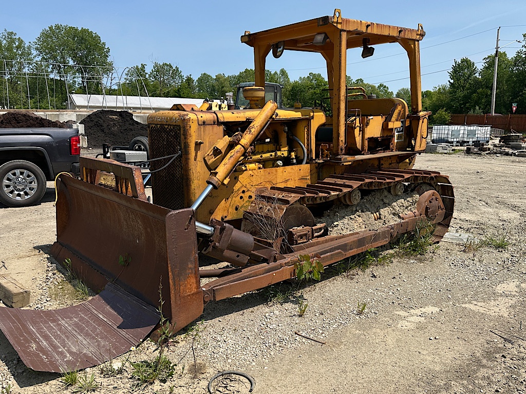TOPADOR FRONTAL  CATERPILLAR D5