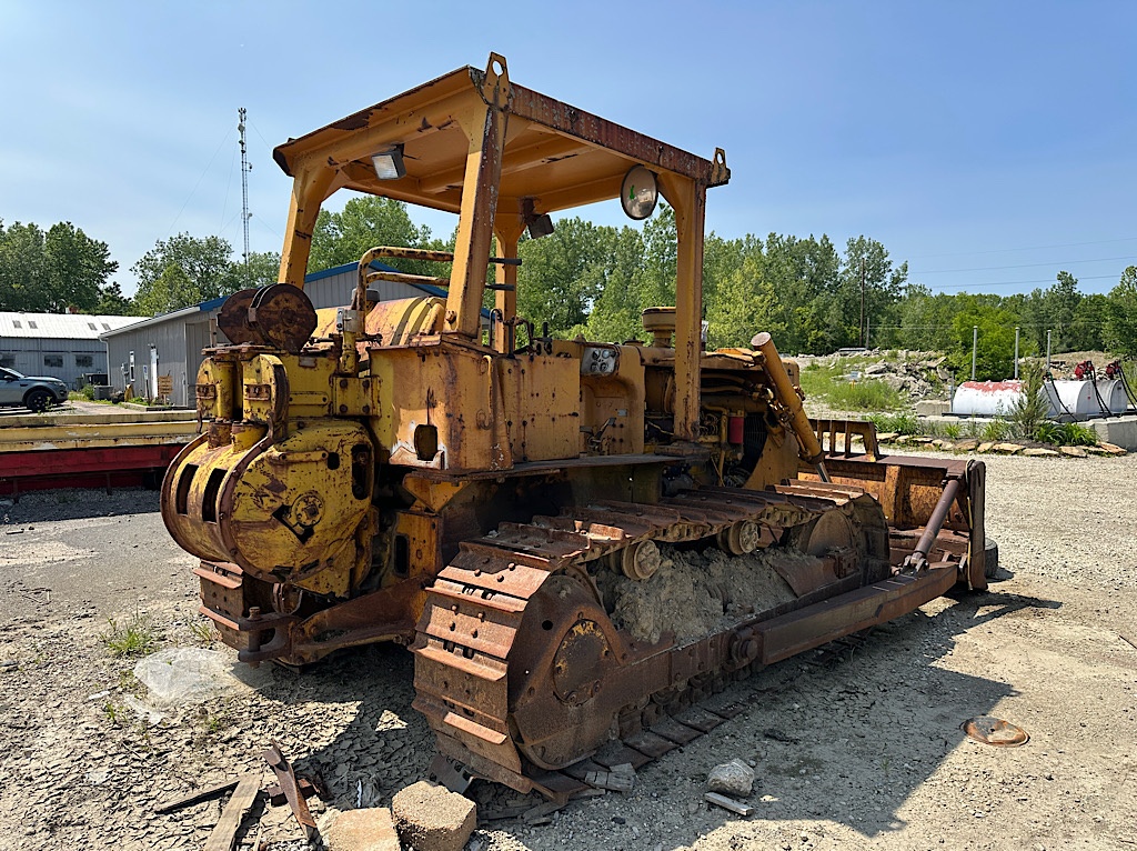 TOPADOR FRONTAL CATERPILLAR D5