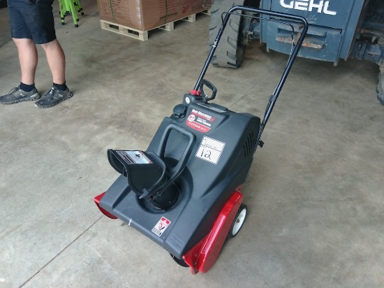 YARD MACHINES 21" SNOWBLOWER